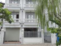 Cho thuê cả nhà Nguyễn Thị Định, 50m2 x5T, nhà đẹp.
Cho thuê cả nhà Nguyễn Thị Định, 50m2 x5T, nhà đẹp.