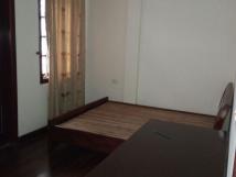 Chính chủ cần cho thuê nhà 50m x 5 tầng, tại phố Mạc Thái Tổ, gần vơi ngã tư Trung Kính Chính chủ cần cho thuê nhà 50m x 5 tầng, tại phố Mạc Thái Tổ, gần vơi ngã tư Trung Kính