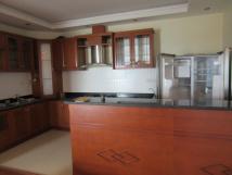 Cho thuê nhà riêng ngõ 12/2, Đặng Thai Mai DT 70m2 x 3,5T, MT = 4m, giá 25.2tr/tháng, ô tô vào nhà Cho thuê nhà riêng ngõ 12/2, Đặng Thai Mai DT 70m2 x 3,5T, MT = 4m, giá 25.2tr/tháng, ô tô vào nhà