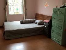 Cho thuê nhà riêng 5 tầng x 35m2 ở Nghi Tàm Cho thuê nhà riêng 5 tầng x 35m2 ở Nghi Tàm