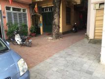 Cho thuê nhà riêng ngõ ô tô tại Tôn Thất Tùng - Trường Chinh. Cho thuê nhà riêng ngõ ô tô tại Tôn Thất Tùng - Trường Chinh.