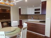 Chính chủ cho thuê căn hộ cao cấp tại The Lancaster 20 Núi Trúc 113m2, 2PN view hồ giá 20 triệu/tháng. Chính chủ cho thuê căn hộ cao cấp tại The Lancaster 20 Núi Trúc 113m2, 2PN view hồ giá 20 triệu/tháng.