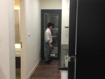 Cho thuê căn hộ chung cư 170 Đê La Thành, 103m2, 2 phòng ngủ, đồ cơ bản Cho thuê căn hộ chung cư 170 Đê La Thành, 103m2, 2 phòng ngủ, đồ cơ bản