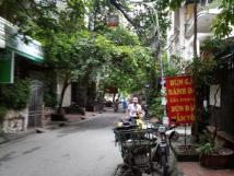 Cho thuê nhà riêng tại Hoàng Cầu - Nguyễn Lương Bằng, DT 50m2, 4 tầng. Giá 18 triệu/tháng Cho thuê nhà riêng tại Hoàng Cầu - Nguyễn Lương Bằng, DT 50m2, 4 tầng. Giá 18 triệu/tháng