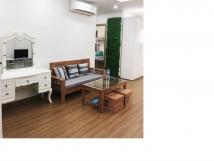 Cho thuê căn hộ tập thể mới 100 % ở 135 Núi Trúc 50 m2, chia 2 PN Cho thuê căn hộ tập thể mới 100 % ở 135 Núi Trúc 50 m2, chia 2 PN