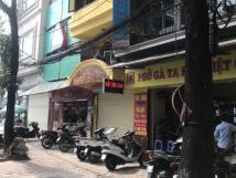Cửa hàng mặt phố Hàng Da cho thuê 35m x 1 tầng MT 7m giá 52tr. Hót nhất phố.
Cửa hàng mặt phố Hàng Da cho thuê 35m x 1 tầng MT 7m giá 52tr. Hót nhất phố.