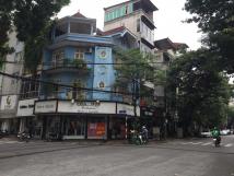 Chính chủ cho thuê nhà mặt phố Hàng Da, Hoàn Kiếm, mặt tiền cực rộng 7m. Chính chủ cho thuê nhà mặt phố Hàng Da, Hoàn Kiếm, mặt tiền cực rộng 7m.