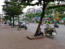 { Cho Thuê } Nhà Phố Chùa Bộc, Dt 25m2, Mt 8.3m. Giá 22tr { Cho Thuê } Nhà Phố Chùa Bộc, Dt 25m2, Mt 8.3m. Giá 22tr