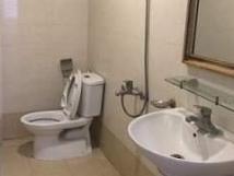 Cho thuê nhà phố Nguyên Hồng làm nhà hàng, mỹ phẩm, vp, spa, shop 35 tr/th Cho thuê nhà phố Nguyên Hồng làm nhà hàng, mỹ phẩm, vp, spa, shop 35 tr/th