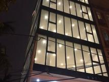 Cho thuê nhà Ngọc Khánh, DT 50m2 x 5 tầng, có thang máy, MT: 4m, giá: 43 tr/th, LH: 0339529298 Cho thuê nhà Ngọc Khánh, DT 50m2 x 5 tầng, có thang máy, MT: 4m, giá: 43 tr/th, LH: 0339529298