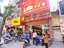 Cho thuê mặt bằng kinh doanh Café phố Trần Nhân Tông: Mặt tiền 8m. Cho thuê mặt bằng kinh doanh Café phố Trần Nhân Tông: Mặt tiền 8m.