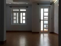 " 40 độ Hà Nội chưa chắc hot bằng, Cho thuê nhà riêng ngõ Nguyễn Thị Định", 60m2*6T, 3 sàn thông, giao thông thuận tiện.