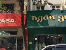 Cho thuê nhà MP Trần Duy Hưng, DT 60m2 x 1 tầng, mặt tiền 6m. Vị trí đẹp kinh doanh phù hợp. Cho thuê nhà MP Trần Duy Hưng, DT 60m2 x 1 tầng, mặt tiền 6m. Vị trí đẹp kinh doanh phù hợp.