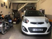XE hơi vào nhà MT Nguyễn Văn Đậu Kinh doanh đỉnh dt 5m x 13m, 2 lầu, 3 pn. XE hơi vào nhà MT Nguyễn Văn Đậu Kinh doanh đỉnh dt 5m x 13m, 2 lầu, 3 pn.