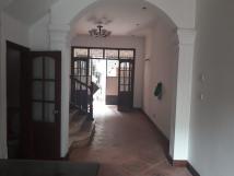 Cho thuê nhà nguyên căn ngõ 121 Chùa Láng, 50m2x4T, khu tt Đh Ngoại thương, địa chỉ rõ ràng, 18 tr/th Cho thuê nhà nguyên căn ngõ 121 Chùa Láng, 50m2x4T, khu tt Đh Ngoại thương, địa chỉ rõ ràng, 18 tr/th
