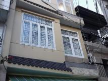 Đinh cư Mỹ, rất gấp rút bán nhà Đề Thám-Quận 1, giá 7.8 tỷ. Đinh cư Mỹ, rất gấp rút bán nhà Đề Thám-Quận 1, giá 7.8 tỷ.