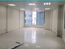 Cho thuê văn phòng mặt phố Lý Nam Đế, DT 40-80m2, giá chỉ 12.5tr/tháng. Cho thuê văn phòng mặt phố Lý Nam Đế, DT 40-80m2, giá chỉ 12.5tr/tháng.