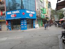 Cho thuê tầng 1 nhà số 1 ngõ 85 phố Hạ Đình, quận Thanh Xuân, Hà Nội.
Cho thuê tầng 1 nhà số 1 ngõ 85 phố Hạ Đình, quận Thanh Xuân, Hà Nội.