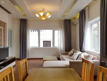 Cho thuê căn hộ 2PN giá rẻ tại Từ Hoa, Tây Hồ, 80m2, sáng thoáng, ban công Cho thuê căn hộ 2PN giá rẻ tại Từ Hoa, Tây Hồ, 80m2, sáng thoáng, ban công